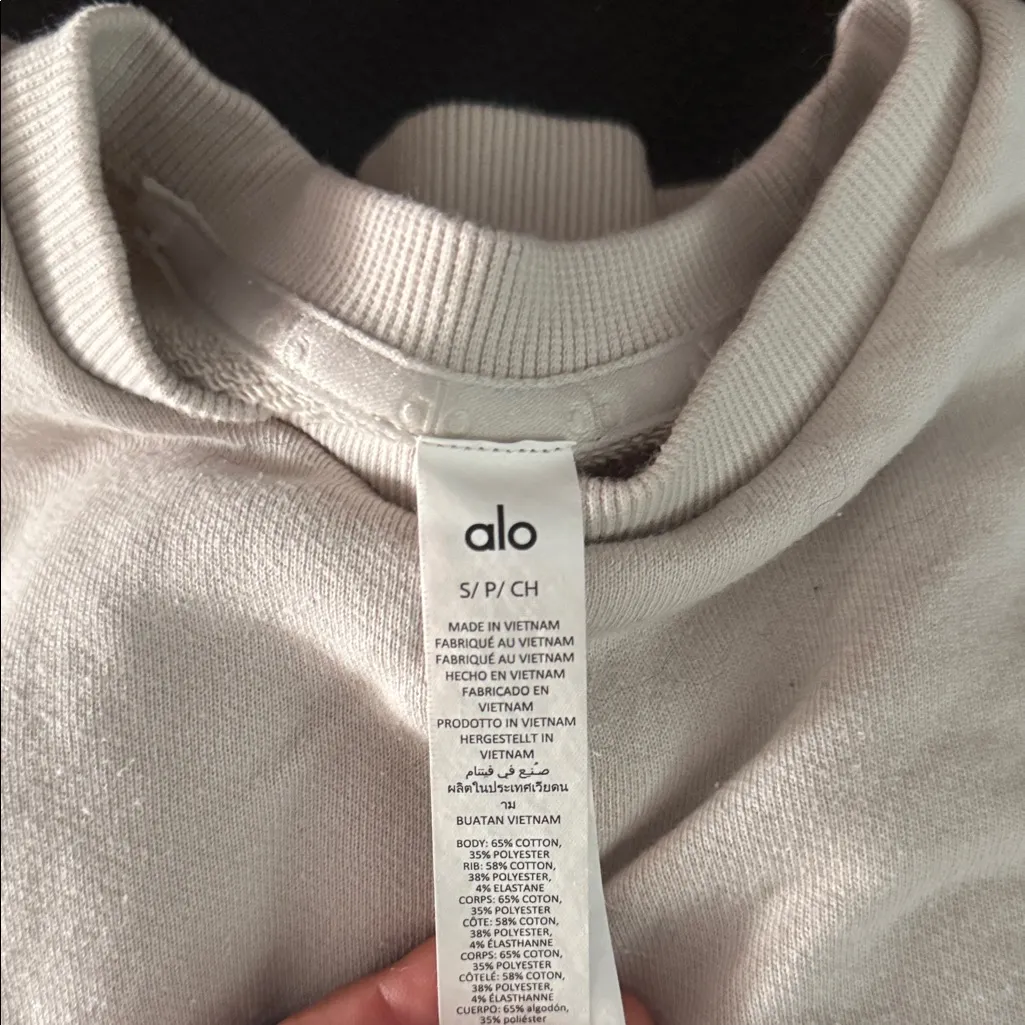 ALO chill crew neck - Image 2