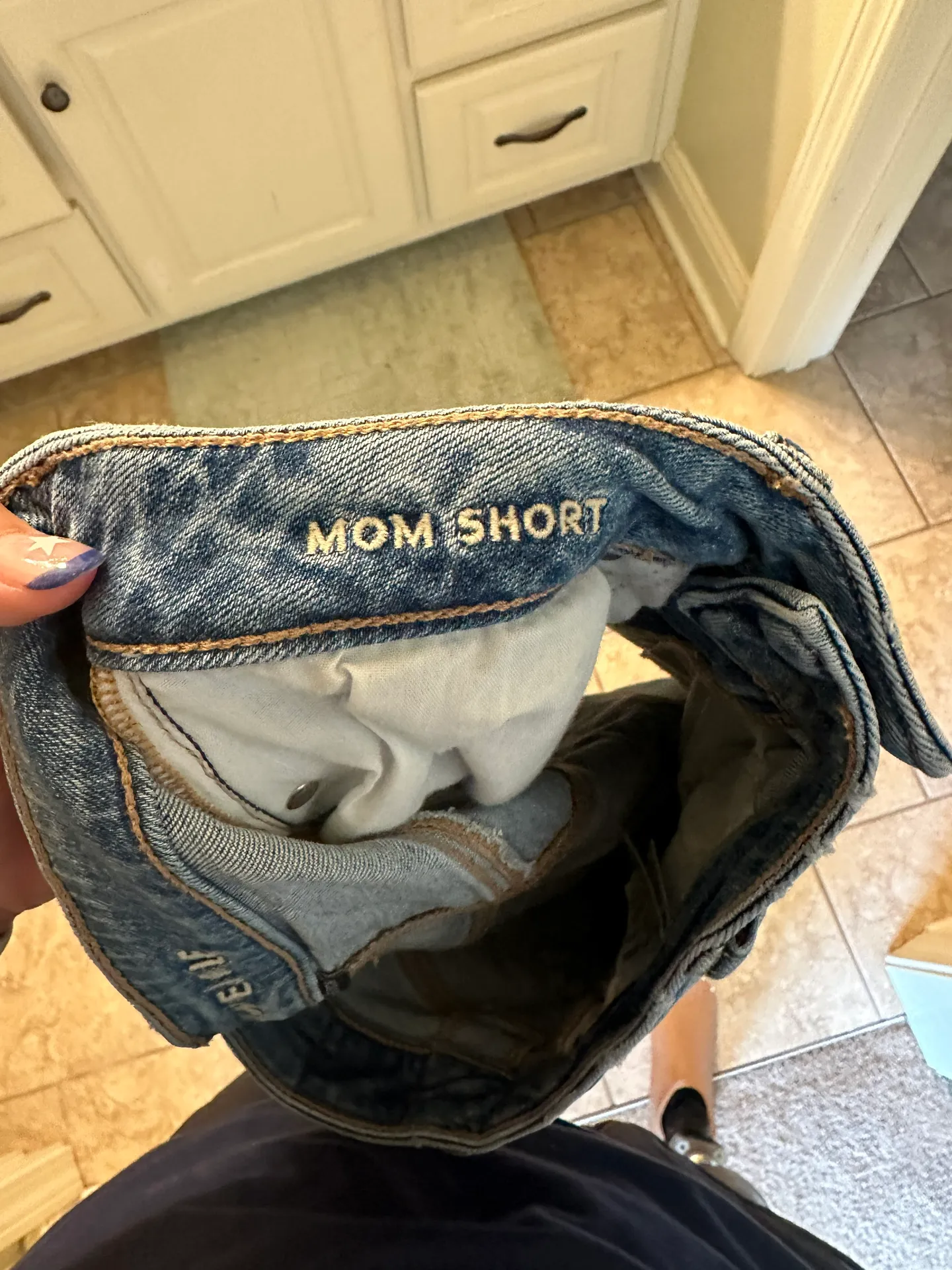 Outfitters “Mom Shorts” - Image 4