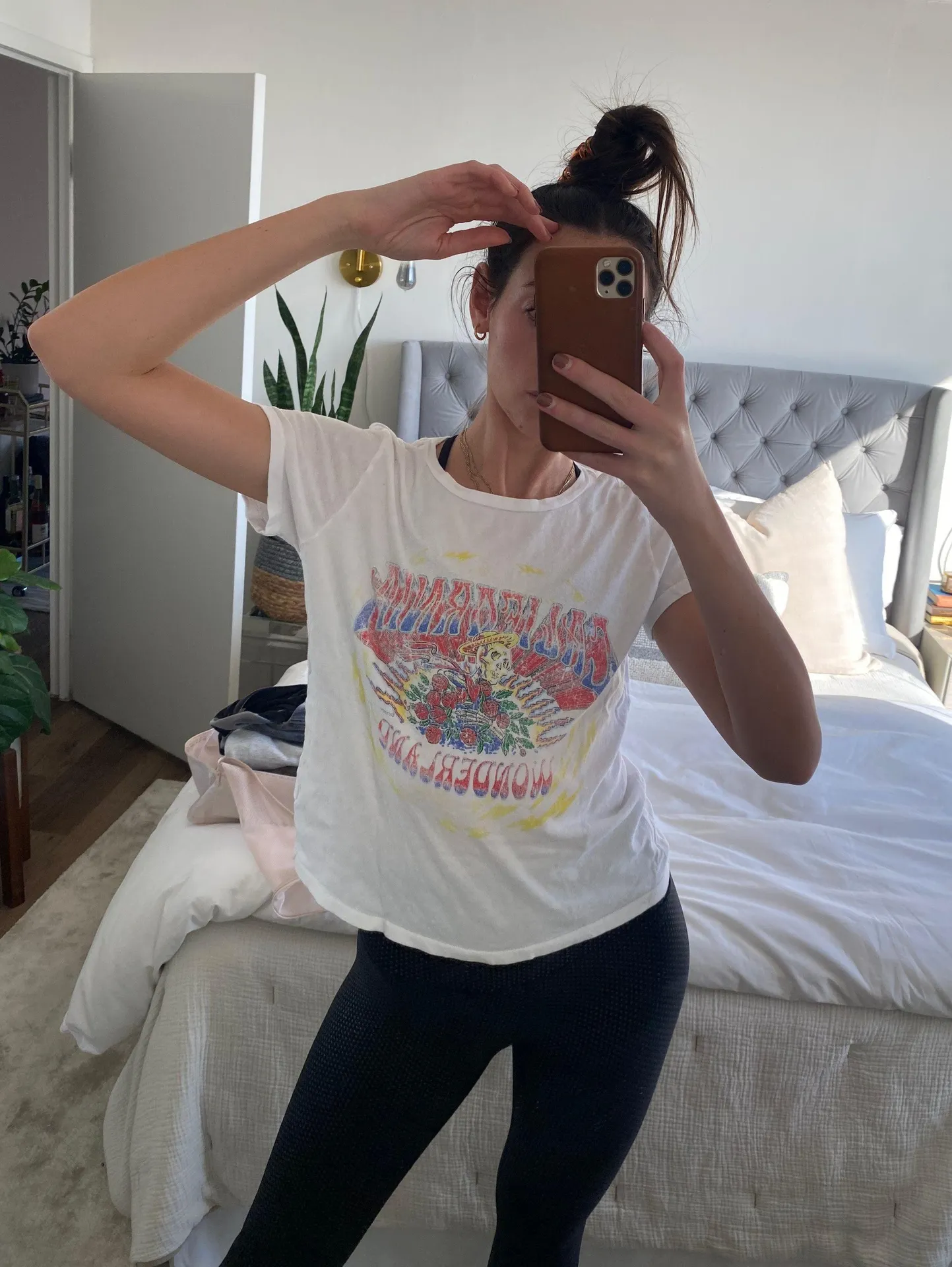 MOTHER Graphic Yes  - Image 4