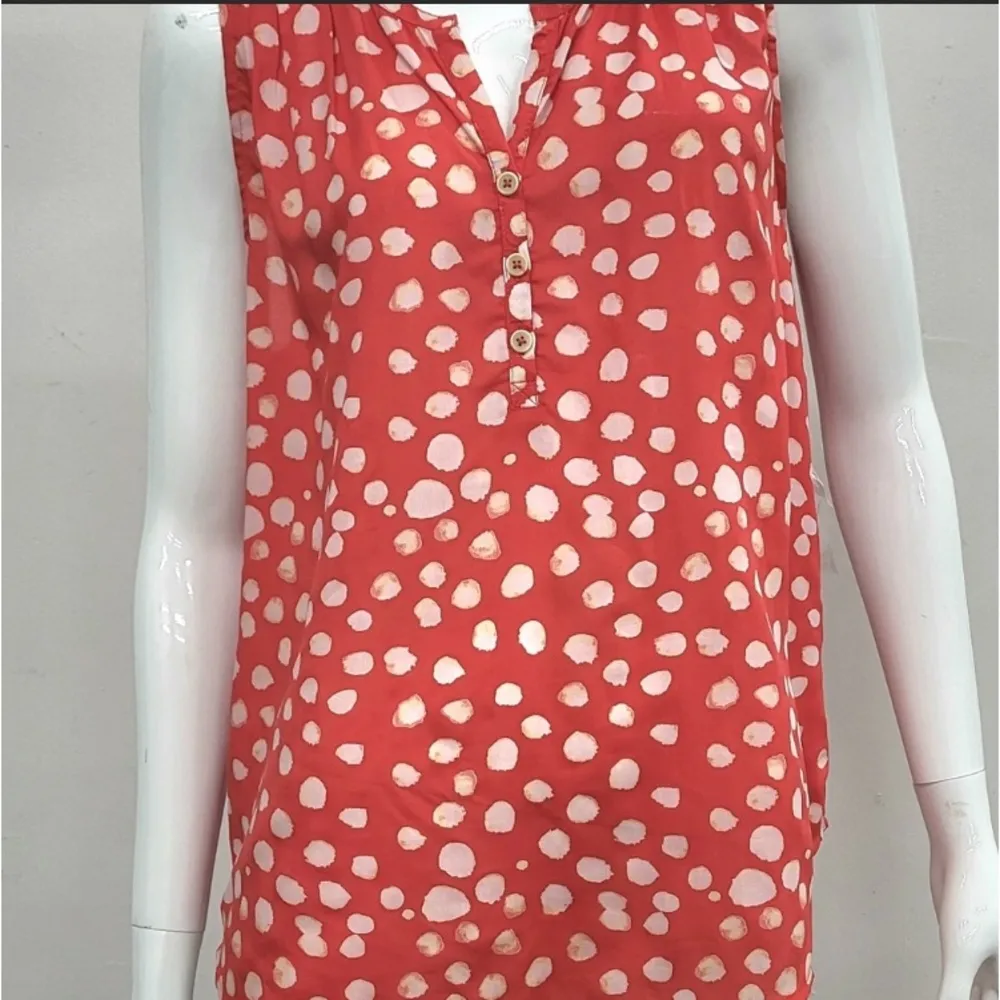 NEW! VELVET by Graham & Spencer Medium FEBE Sleeveless Blouse RED PINK Ivory Dot - Image 3