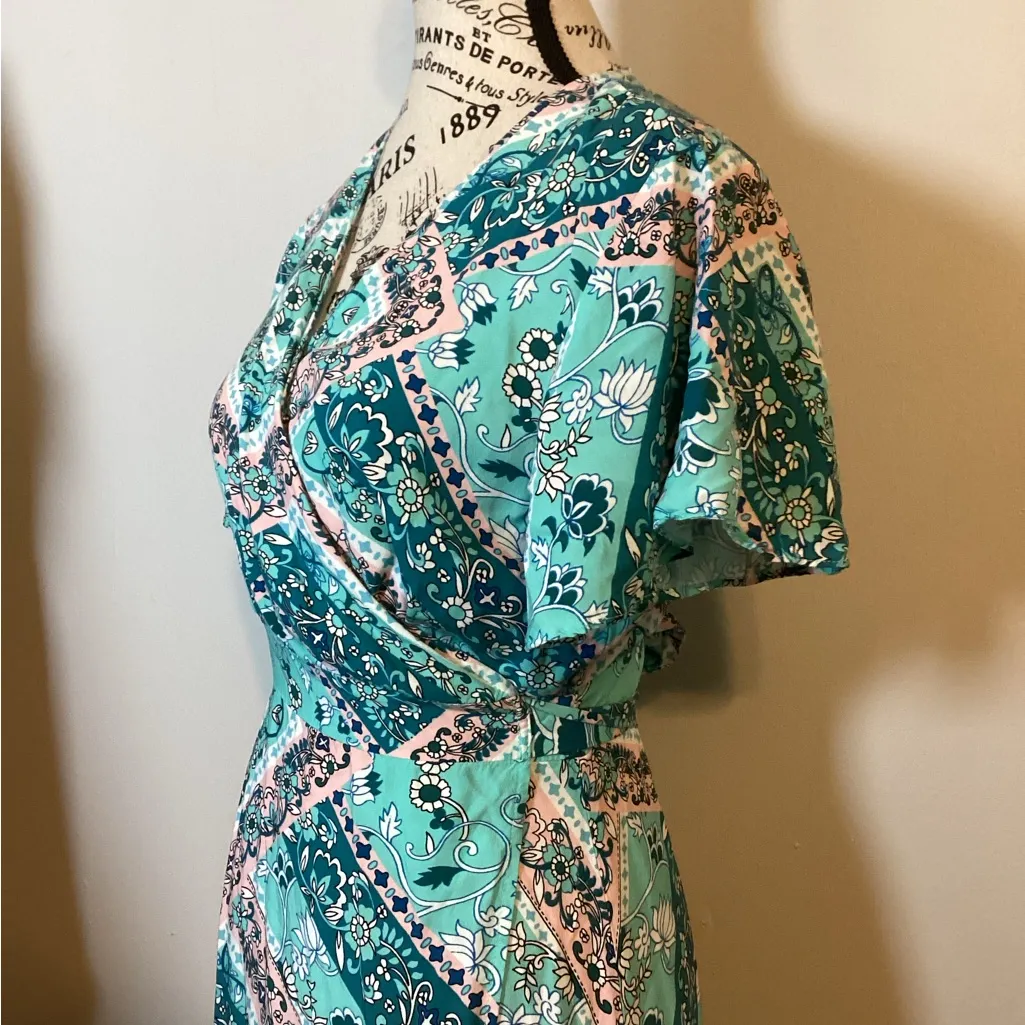 SUMMERTIME EASY WRAP AROUND LIGHTWEIGHT DRESS SIZE MED - Image 6