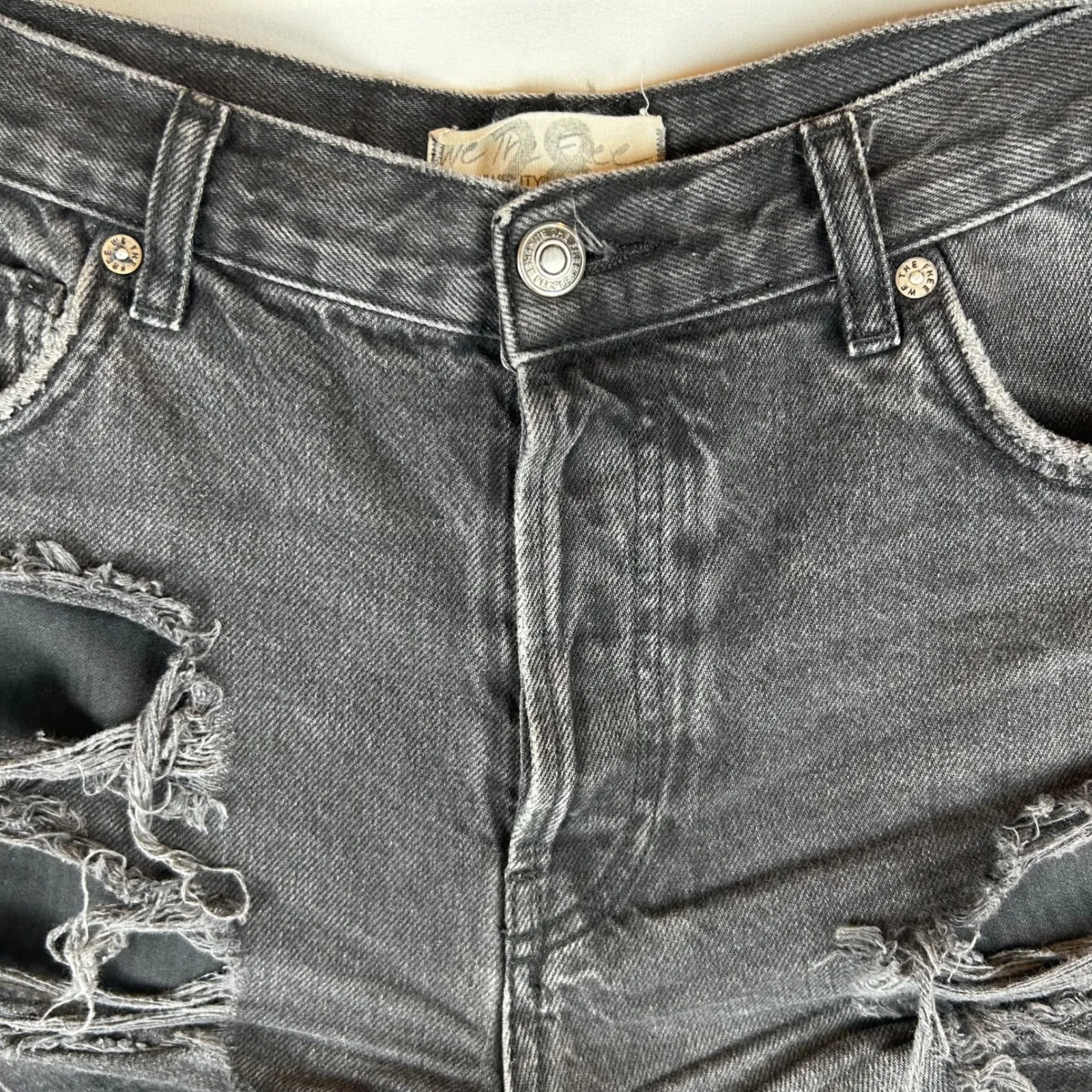 We The Free Distressed Black Denim Cutoff Button Fly Shorts Women's Size 28 - Image 13