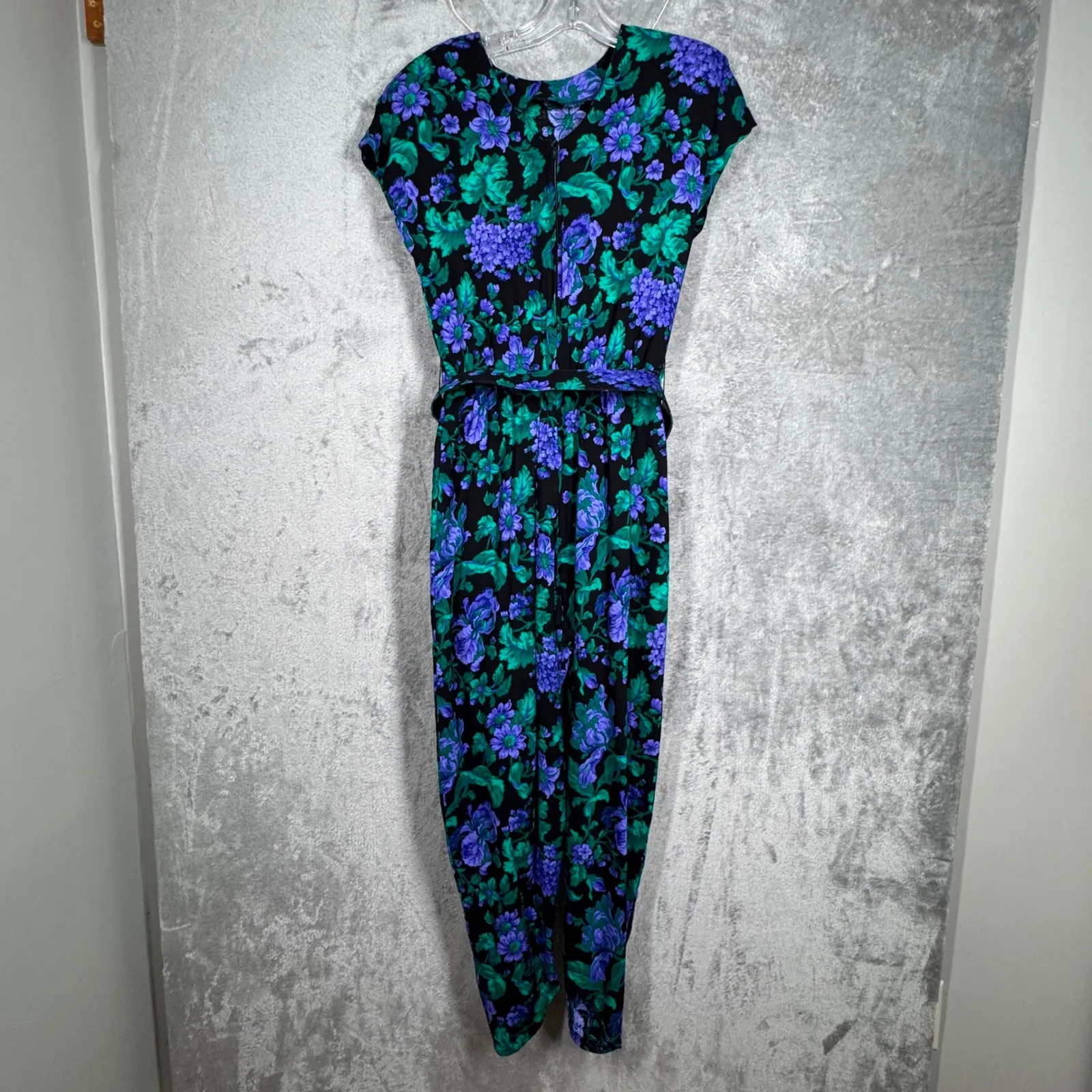 All That Jazz Jumpsuit Purple Green Black Floral Belted Cottage Vintage‎ Size 2 - Image 3