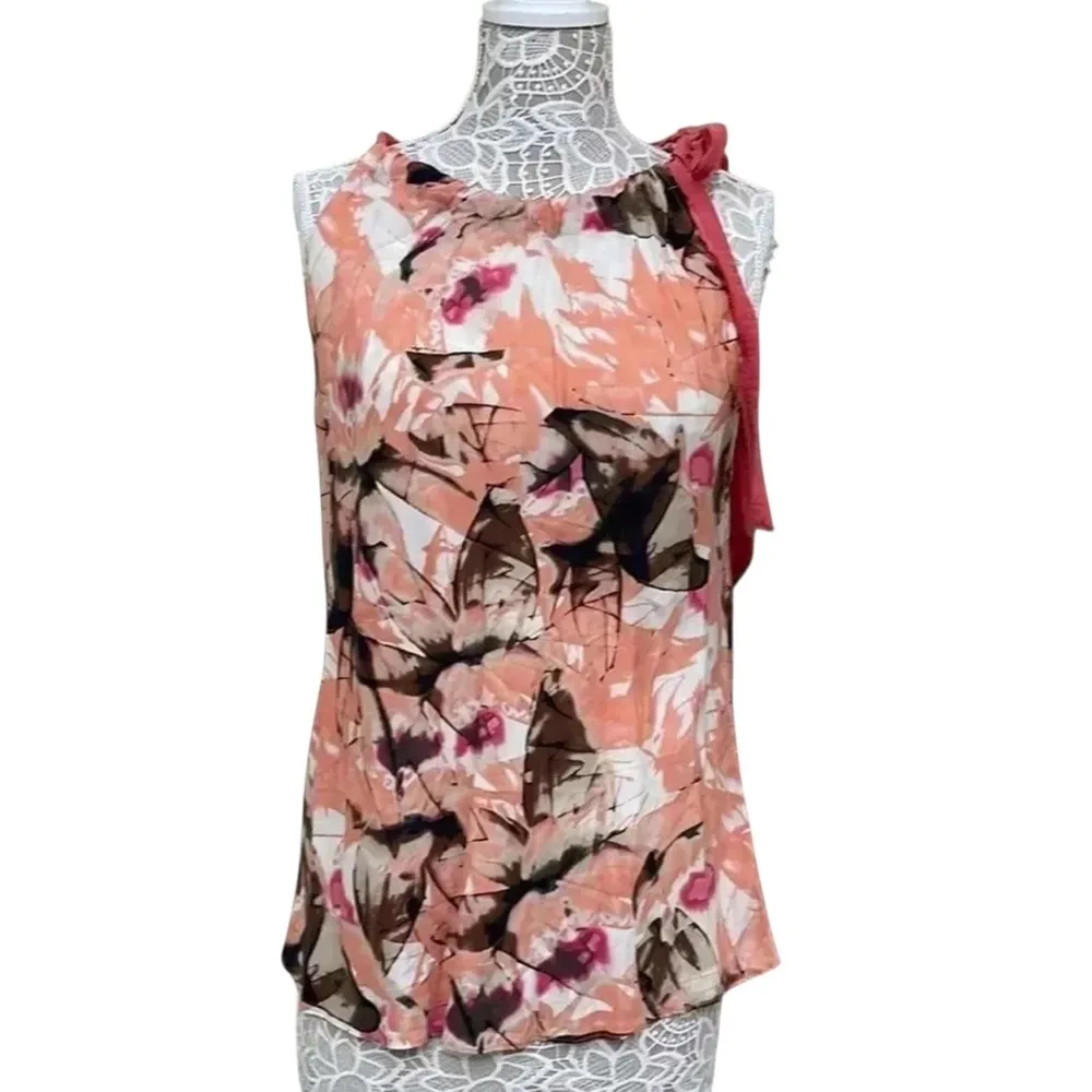 Banana Republic 100% Silk Sleeveless Blouse – Coral Floral Print - Image 2