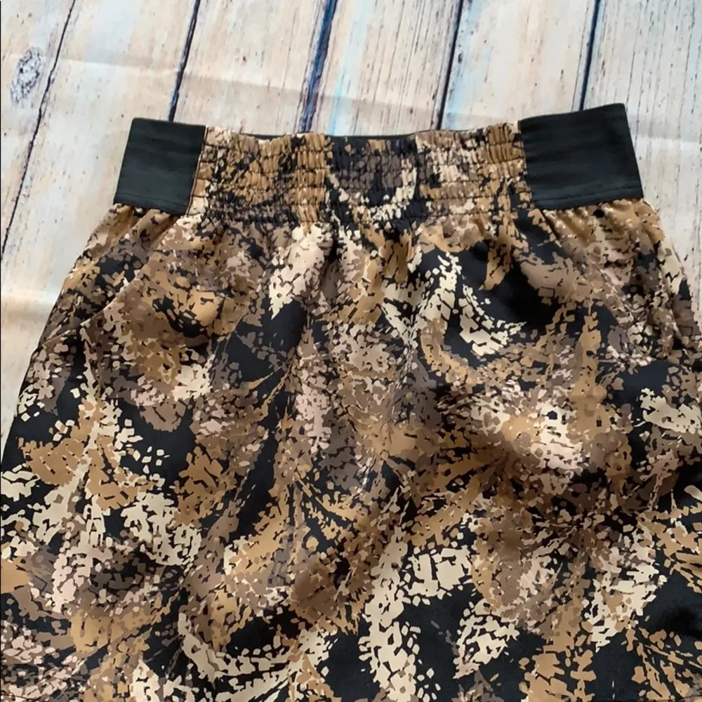 Gap  skirt with pockets! - Image 3