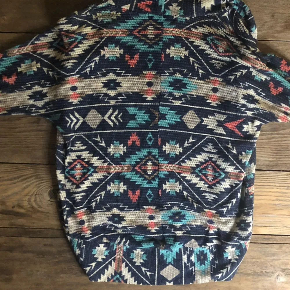 Aztec western print 3 1/4 sleeves size Medium - Image 2