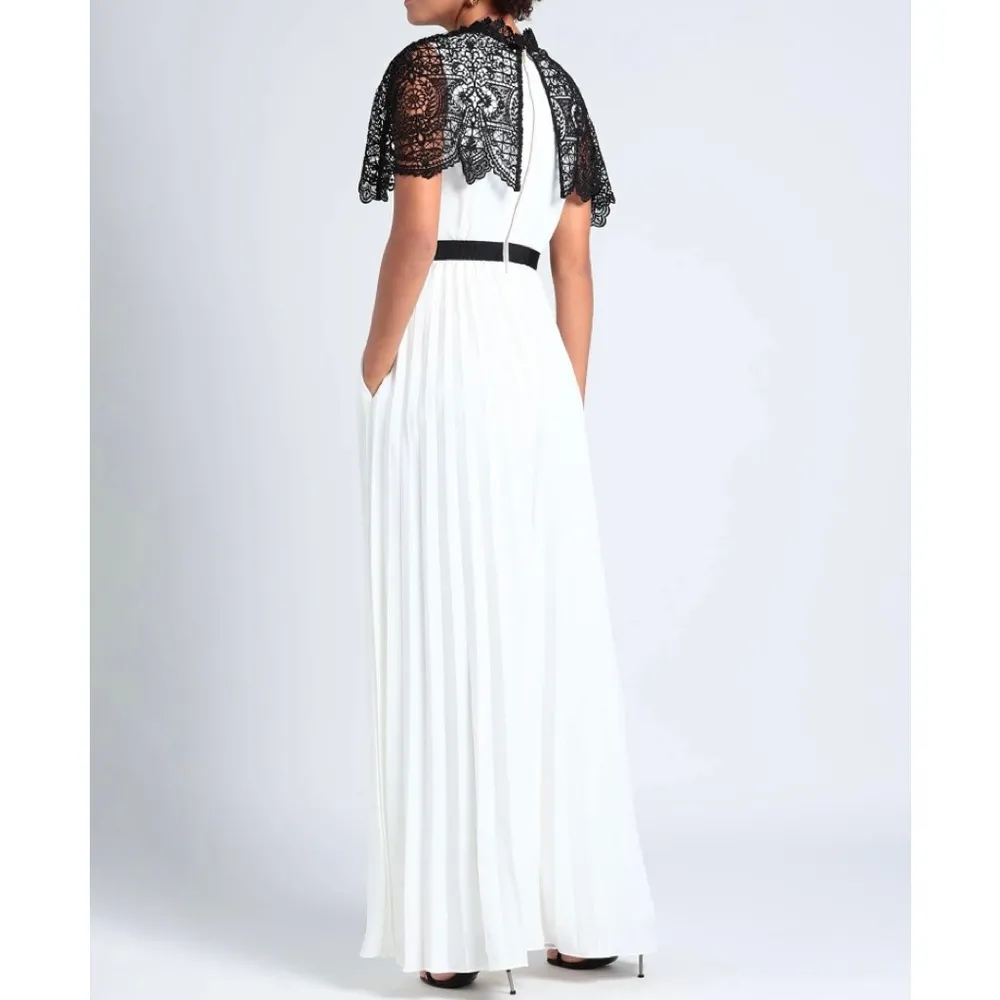 Self-Portrait Floral Lace Scallop Cape Jumpsuit size US 4 - Image 2