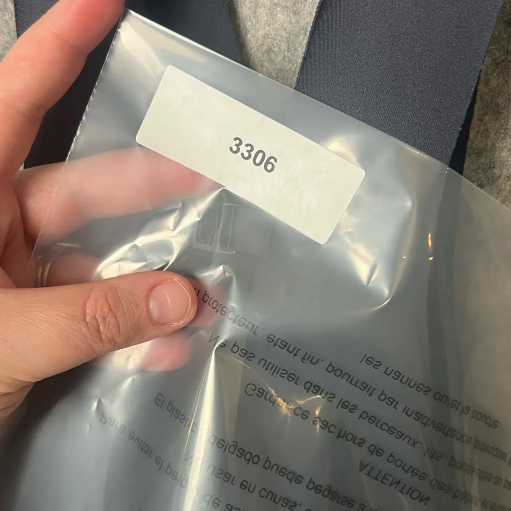 Pearl Izumi Woman Size Large Gray Podium Plus Bib cycling Short - Image 9