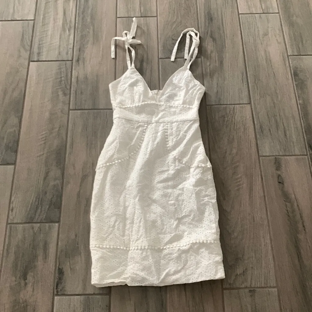 Majorelle white eyelet dress - Image 2