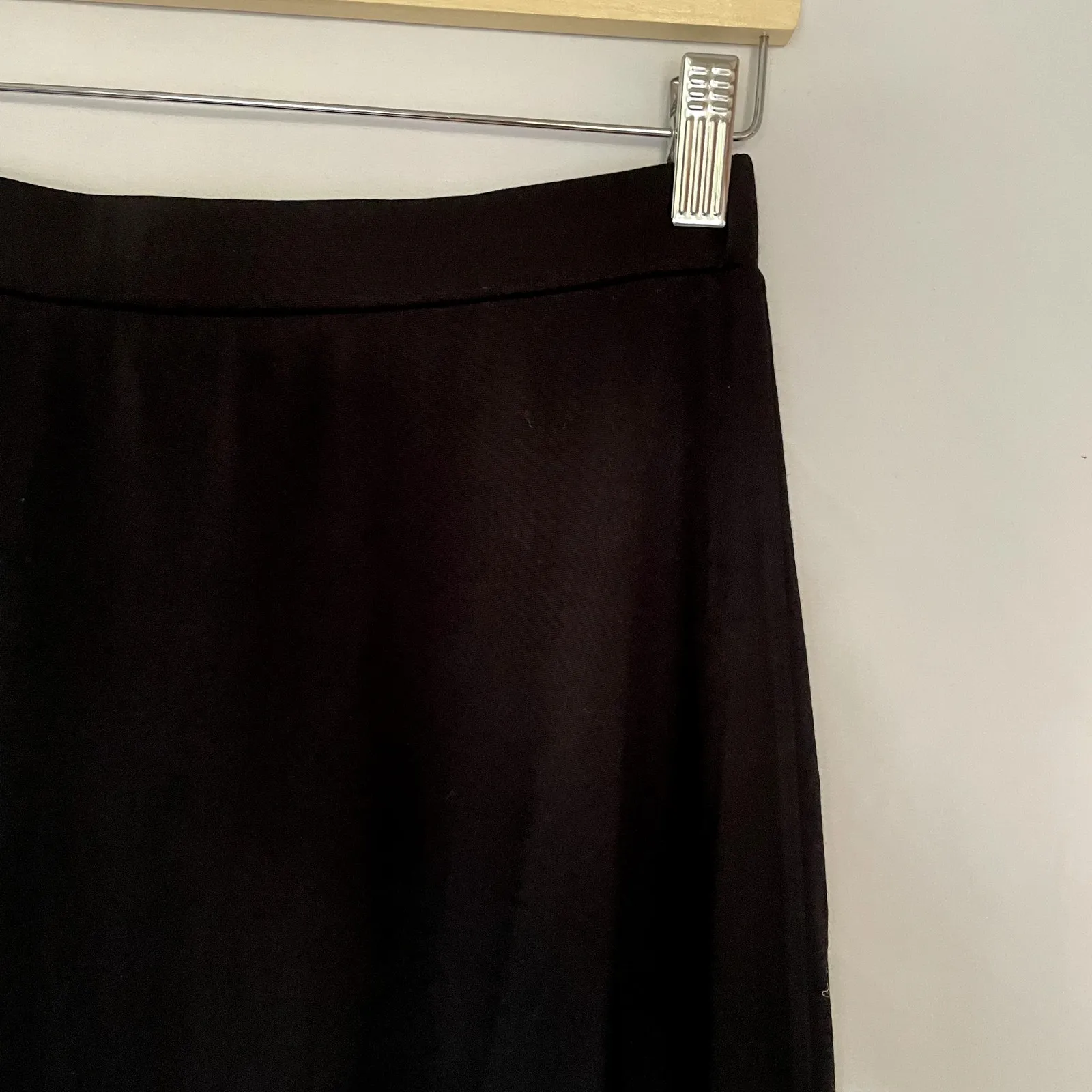 Jacquie black maxi skirt women's size 12 modest high waisted vintage skirt - Image 2