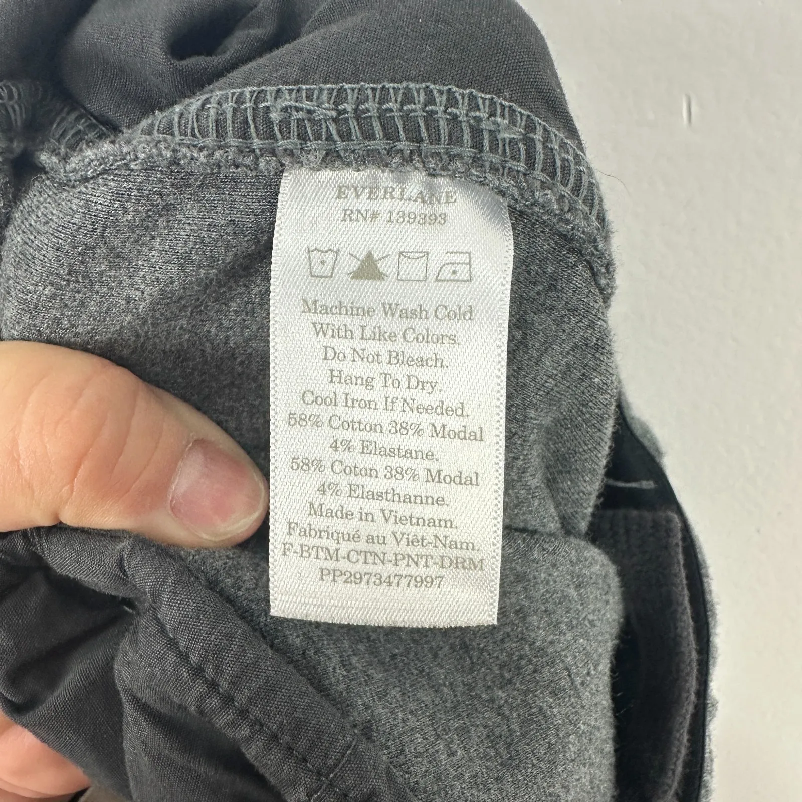 Everlane‎ Pants Women S Gray Knit Trousers Pull On Minimalist Work Comfy Chic - Image 4