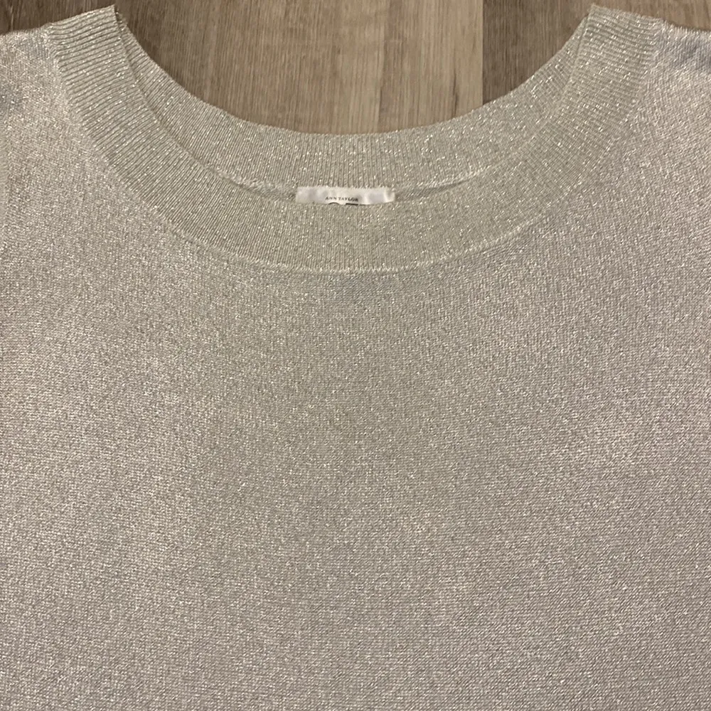 LOFT womens sparkle festive top-size M - Image 3