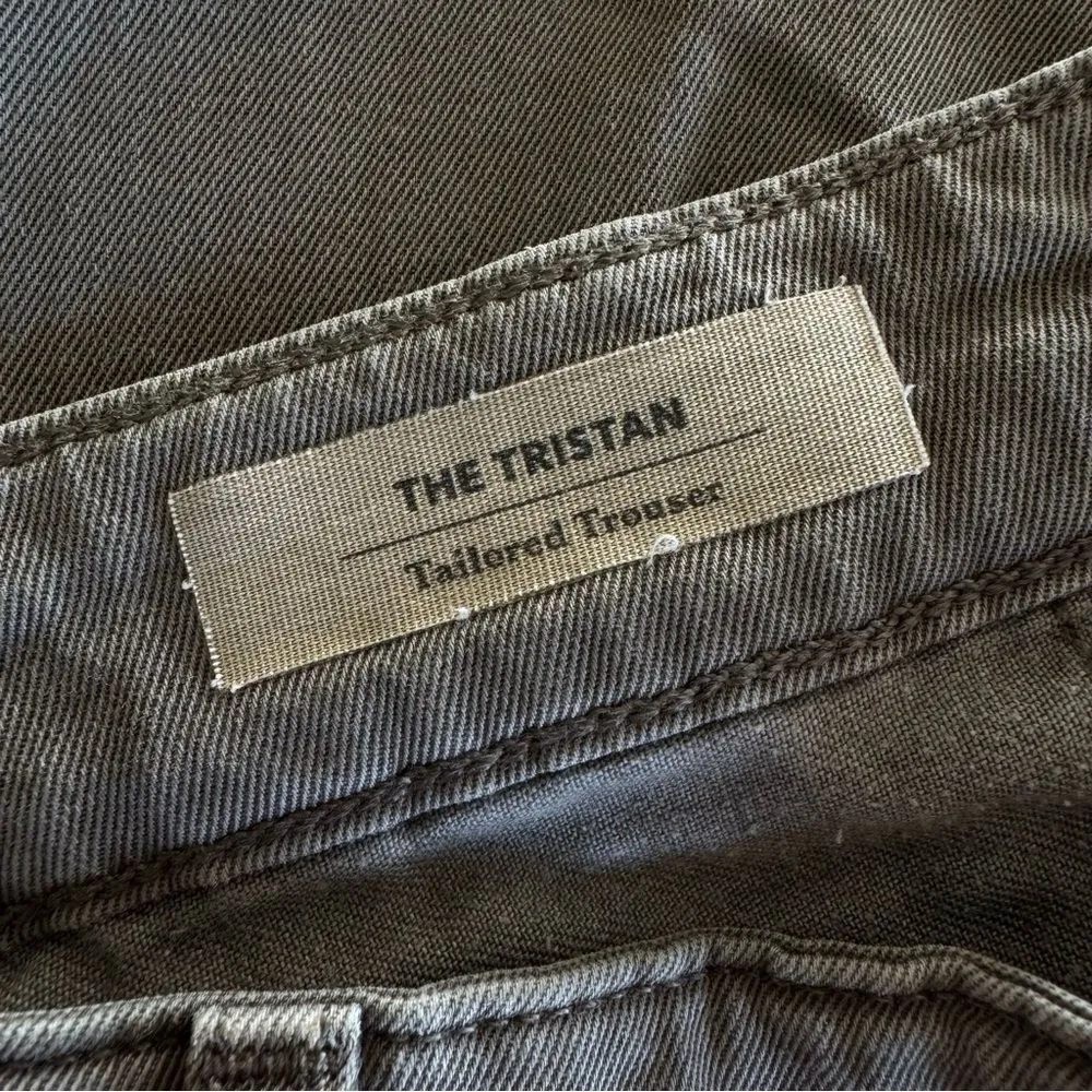 AG Adriano Goldschmied The Tristan Tailored Trouser Chino Pants Size 25 - Image 10