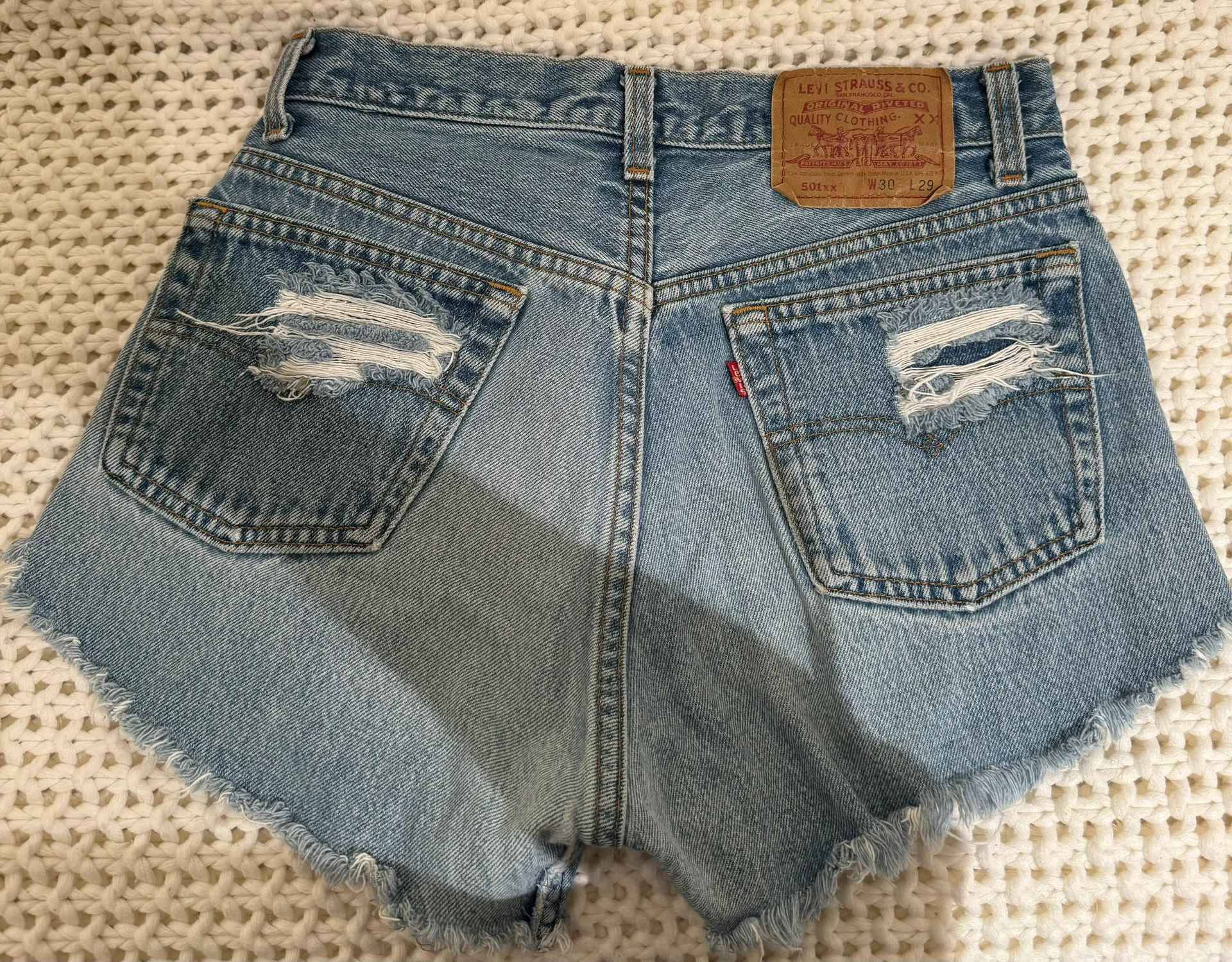 Levi’s 501 Shorts - Image 2