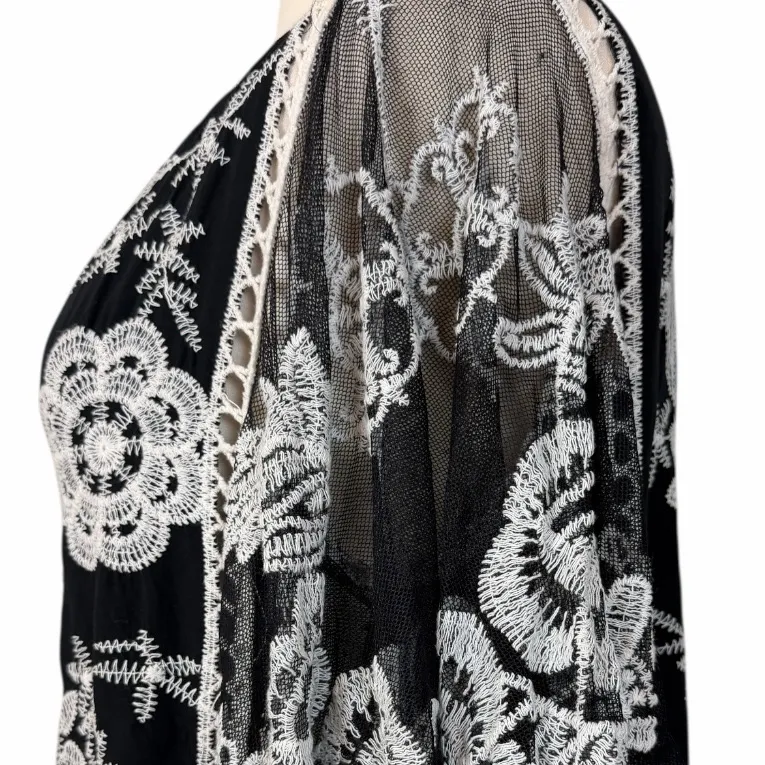 Kindred Lace Embroidered Black Blouse V-Neck Short Sleeve Top Women’s Size 2X - Image 11