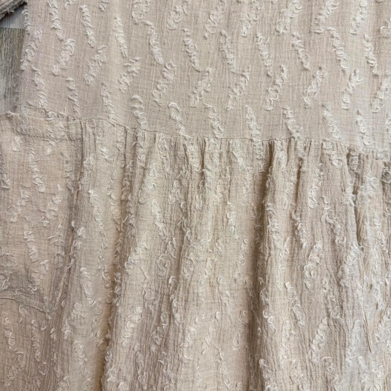 Hidden Alley Women's Small Beige Textured Short Sleeve Dress W/Pockets Classic - Image 10