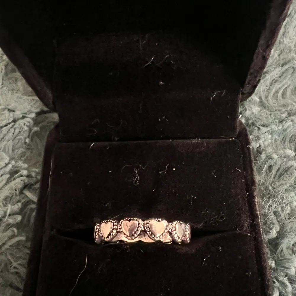 Women’s Stainless Steel Silver Band Size 7 - Image 2