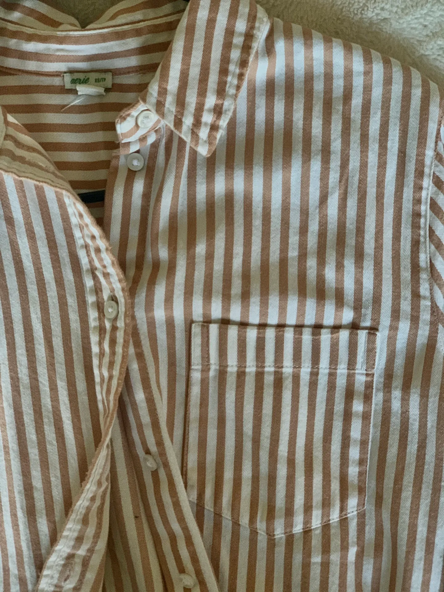 Aerie Button Up Top - Image 3