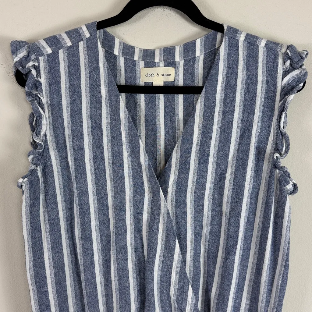 Cloth & Stone Linen Blend Navy and White Striped‎ Romper Size Medium - Image 5
