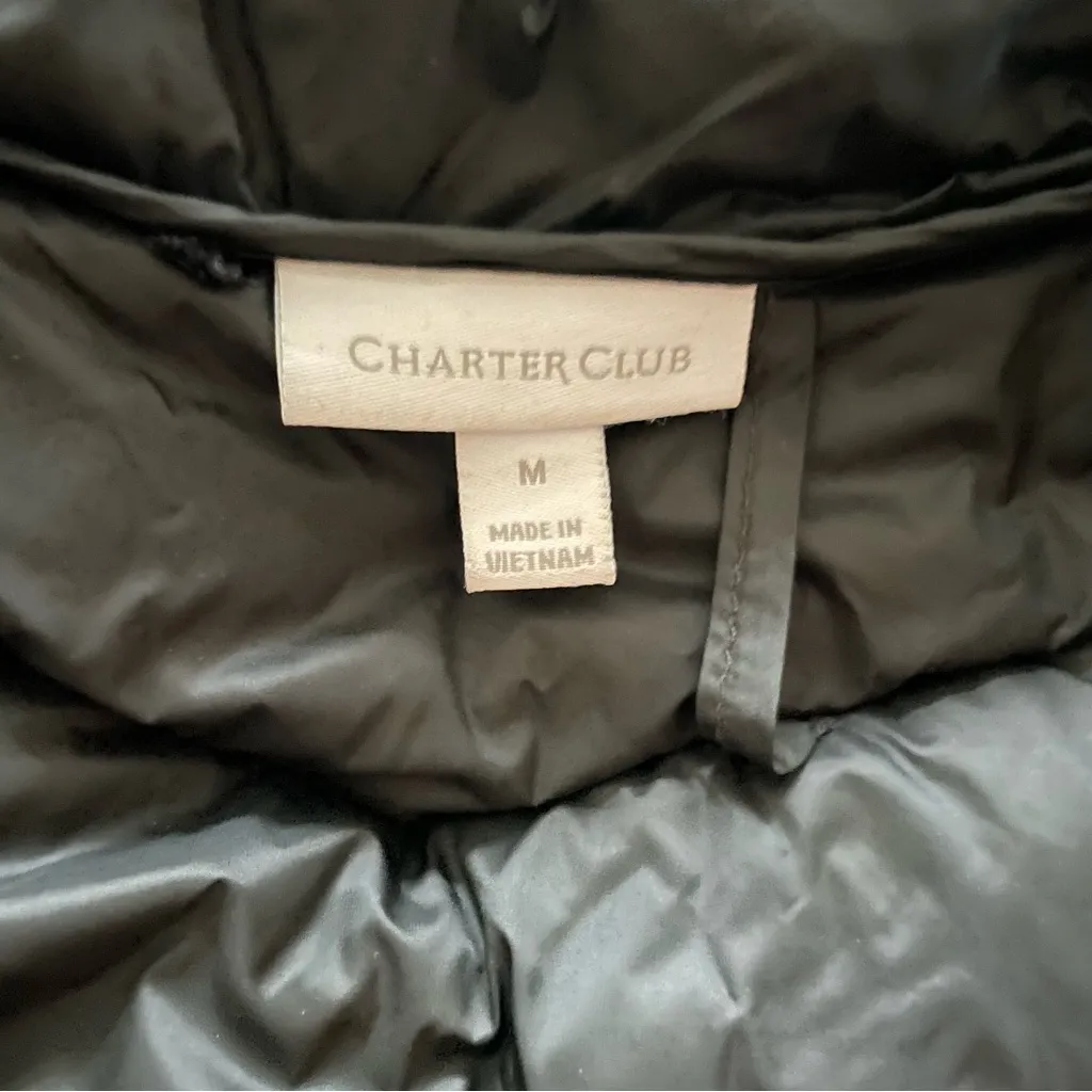 EUC Charter Club black hooded zip up puffer winter jacket M - Image 3