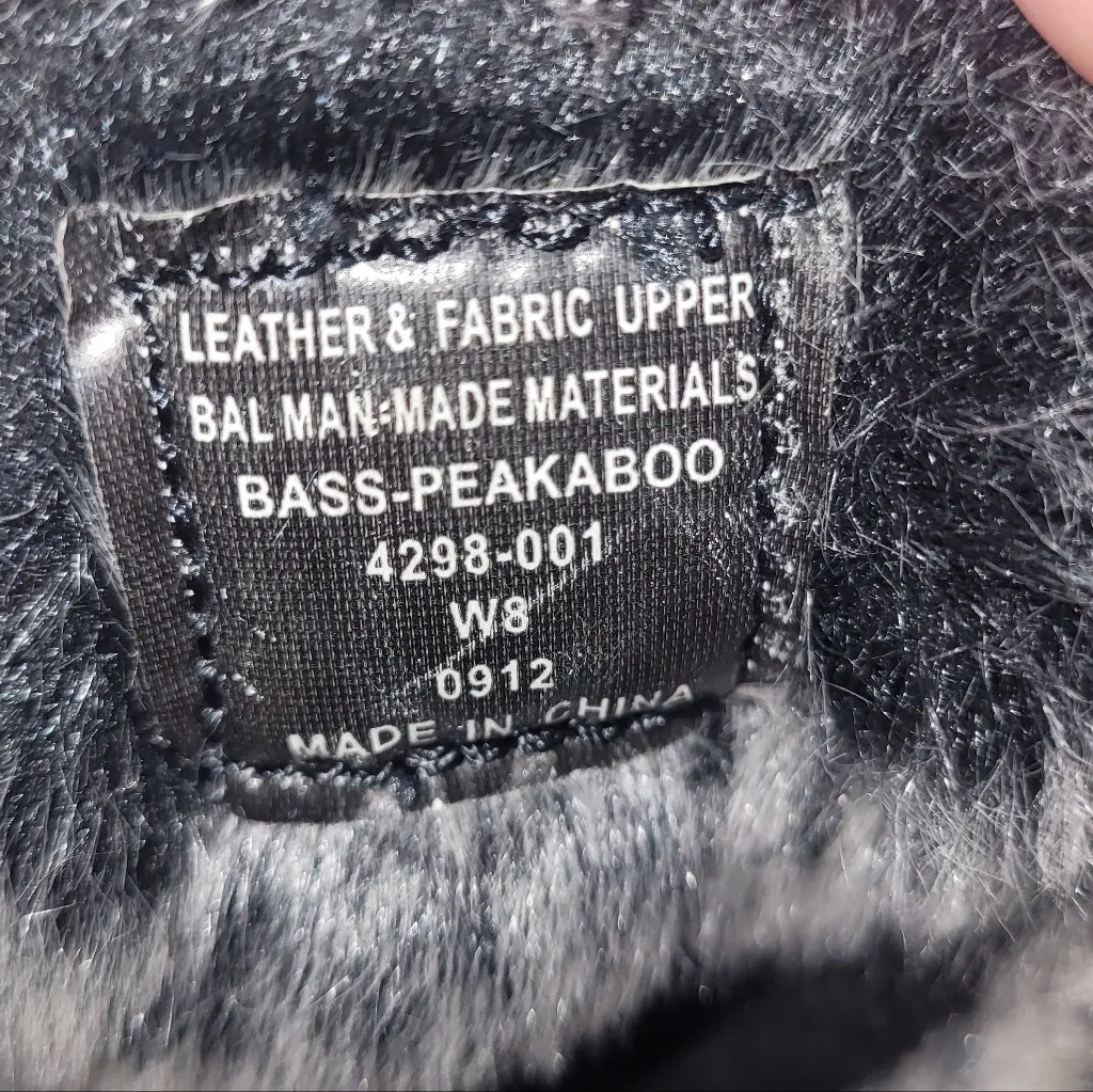 Khombu Winter Boots Size 8 Women’s Black Faux Fur Lined Footwear. - Image 4