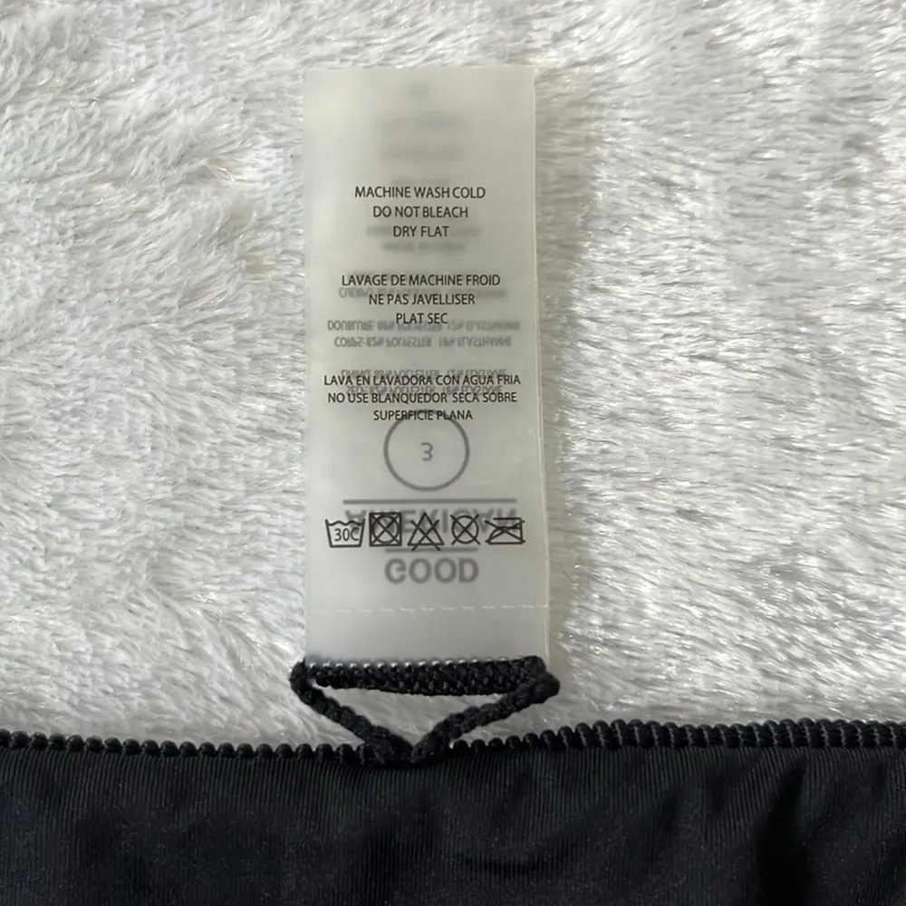 New Good American Women’s Better Bikini Bottoms in black size Large - Image 6