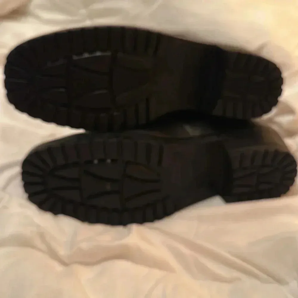 Boots Black Size 8 - Image 4