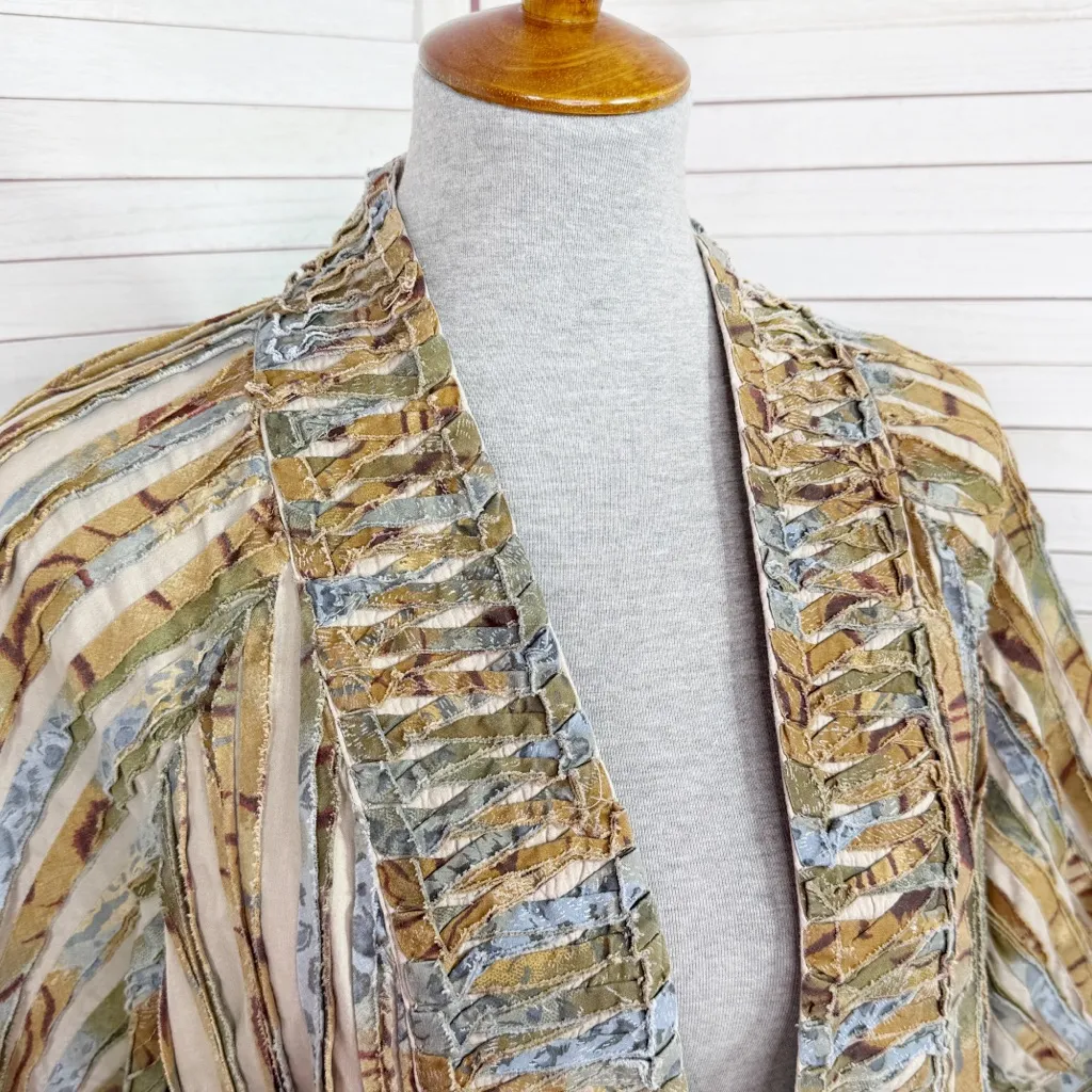 Chicos Shirred Cut Away Art To Wear Short Sleeve V Neck Jacket Tan Multi Large - Image 5