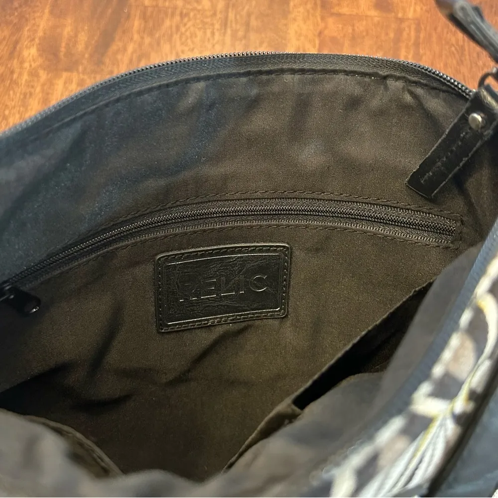 New Relic Geometric Print Canvas Faux Leather Crossbody Purse Shoulder Bag - Image 6