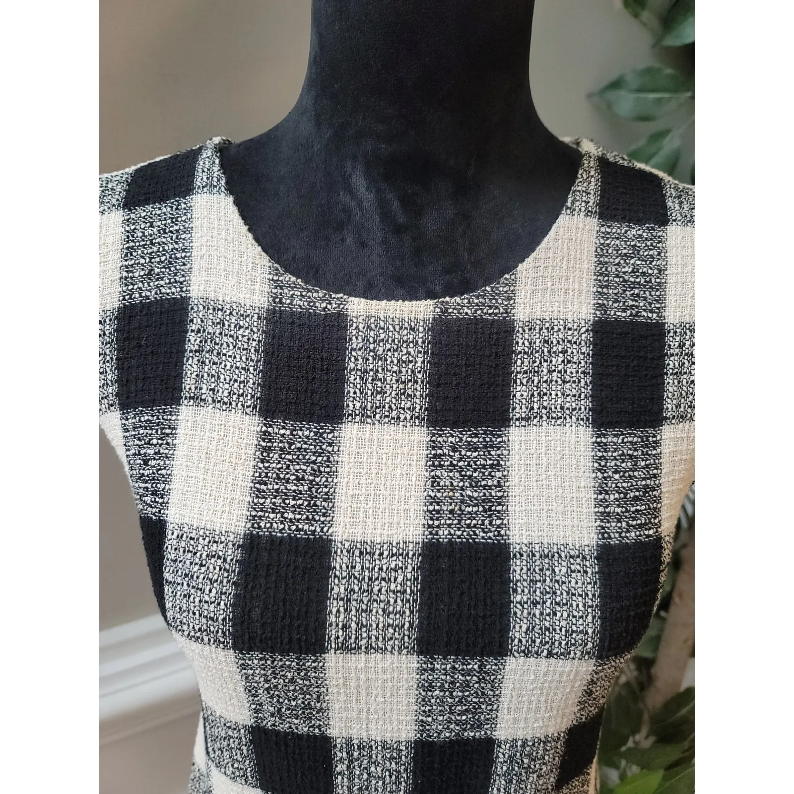 Zara Checkered Top Women's Size S Black White Tweed and Fringed Hem Sleeveless - Image 3