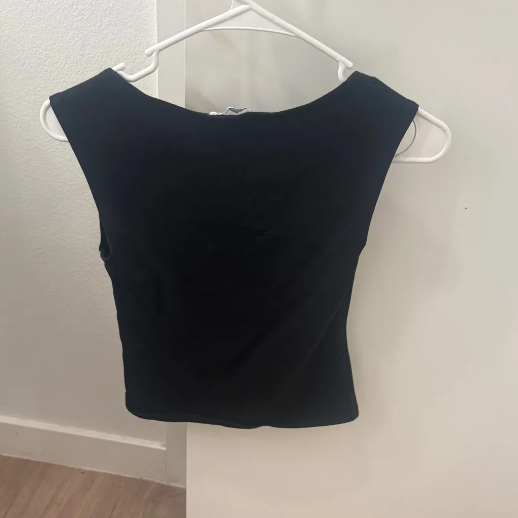 ⭐️REFORMATION BLACK TANK - Image 3