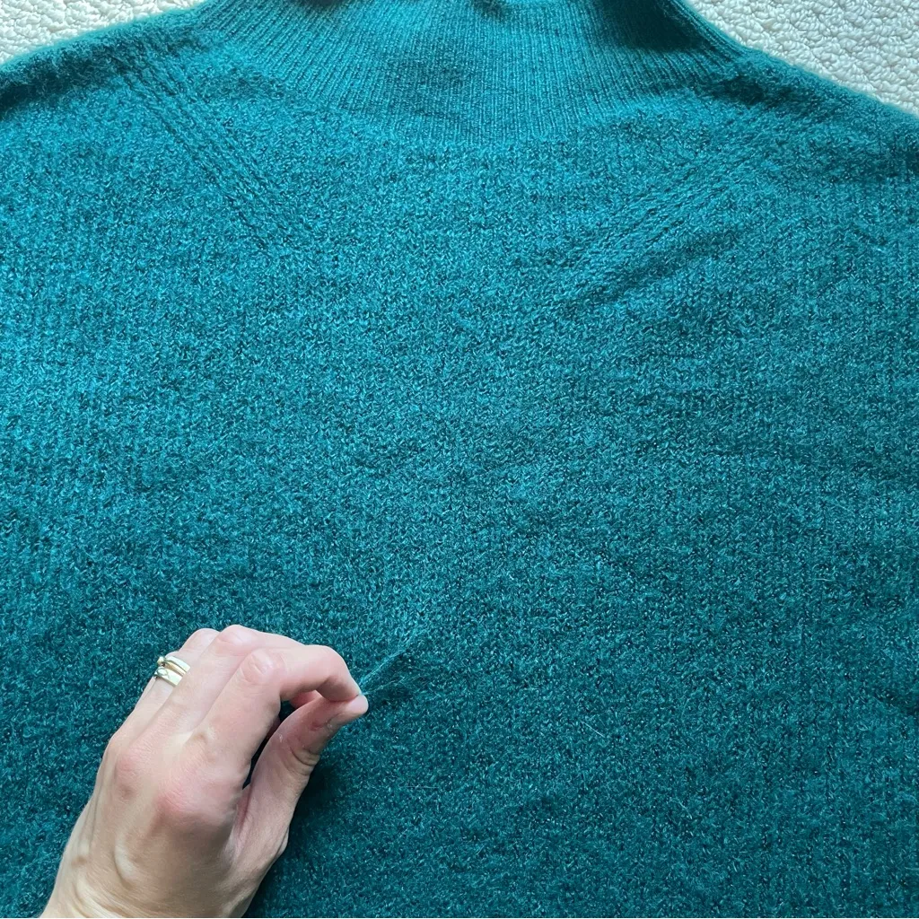 Express Oversized Mock Neck Mohair Fuzzy Knit Forest Green Sweater Small - Image 4