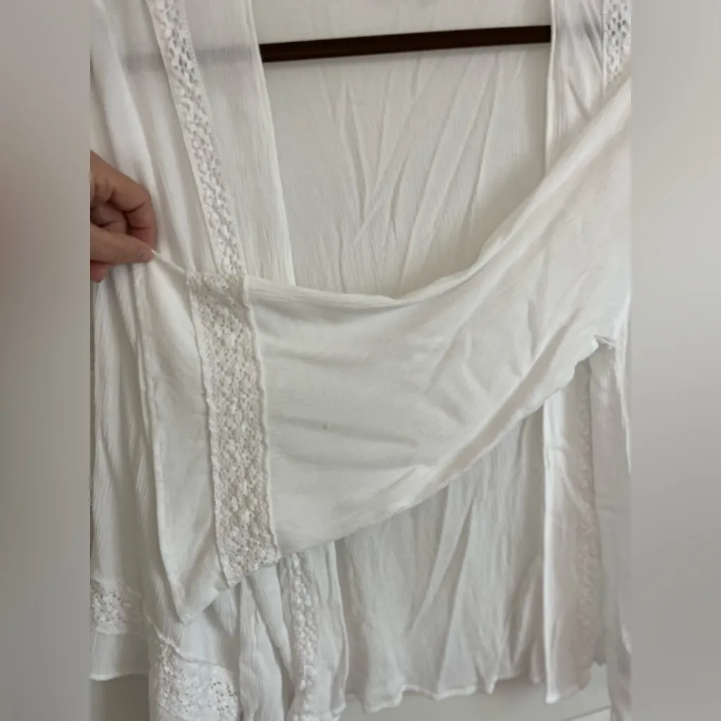 Xhilaration White Gauzy Open-Front Cardigan or Cover Up crochet Trim Size M L - Image 2