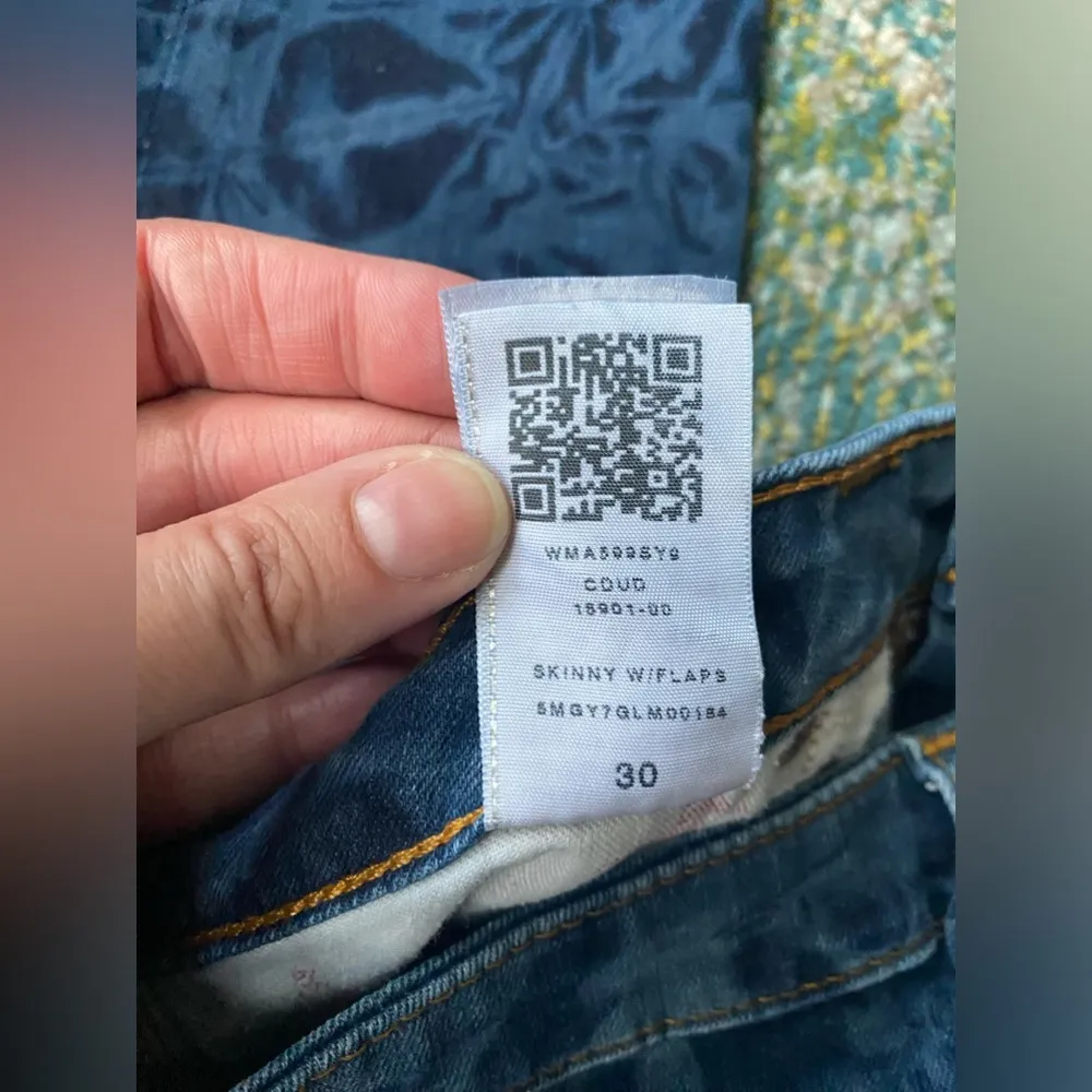 True Religion blue tie dye pattern skinny jeans with flap pockets, size 30 - Image 8