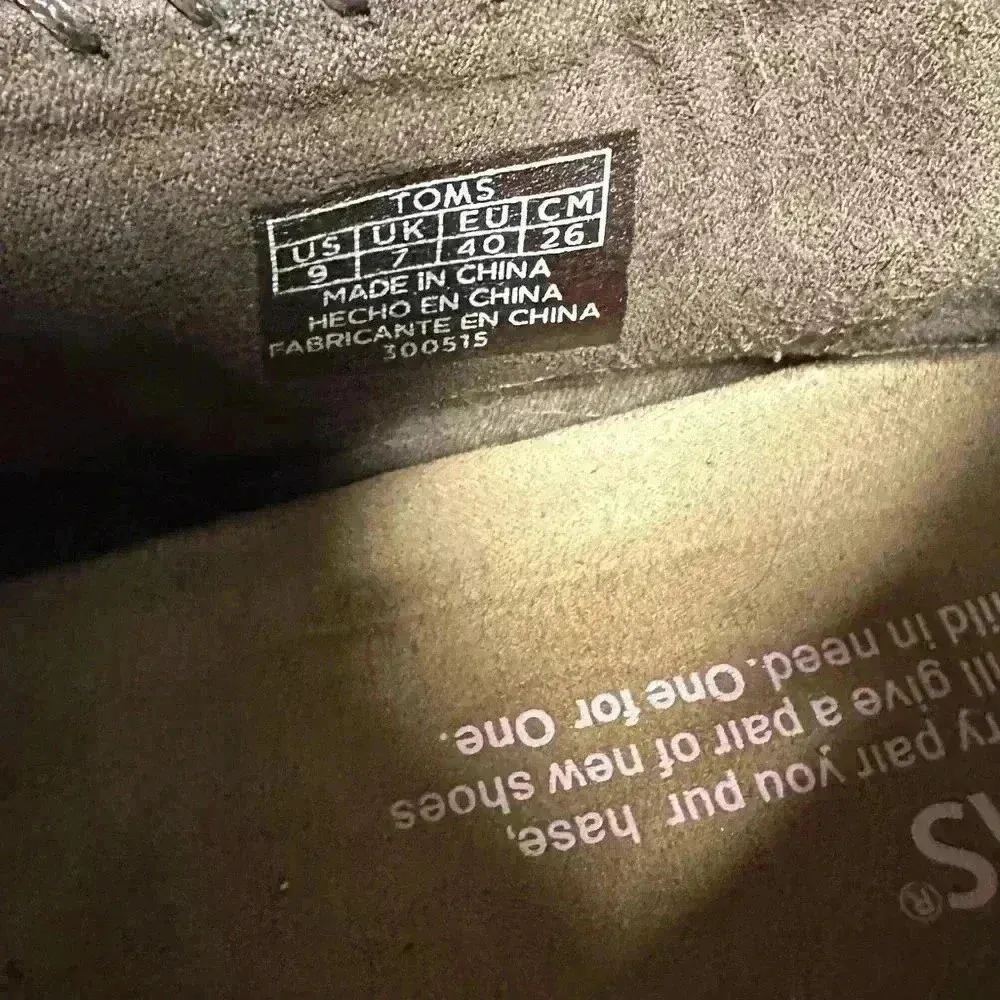 EUC TOMS Zahara Suede Moccasin Lace-Up Flat Booties
Chocolate Brown Women’s 9 - Image 8