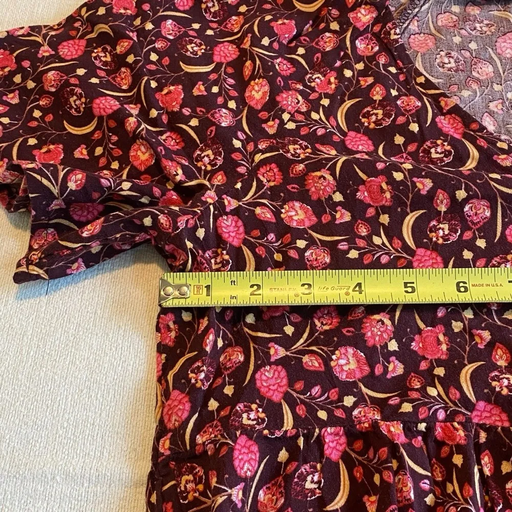 Old Navy Burgundy Floral V-Neck swing Dress - Image 6