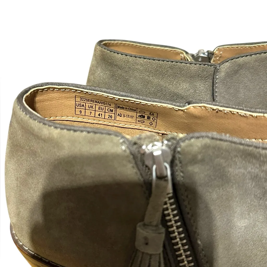 Vionic  Joy Serena Booties Griege Green 9 Like New - Image 5