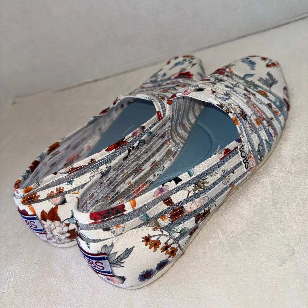 Bobs Skechers Women's Floral Slip - Image 4