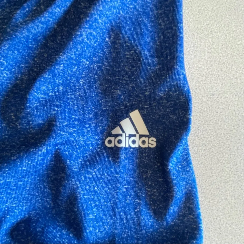 Women’s Kansas Jayhawks Medium Long Sleeve V Neck Heather Blue Shirt, NWOT - Image 4