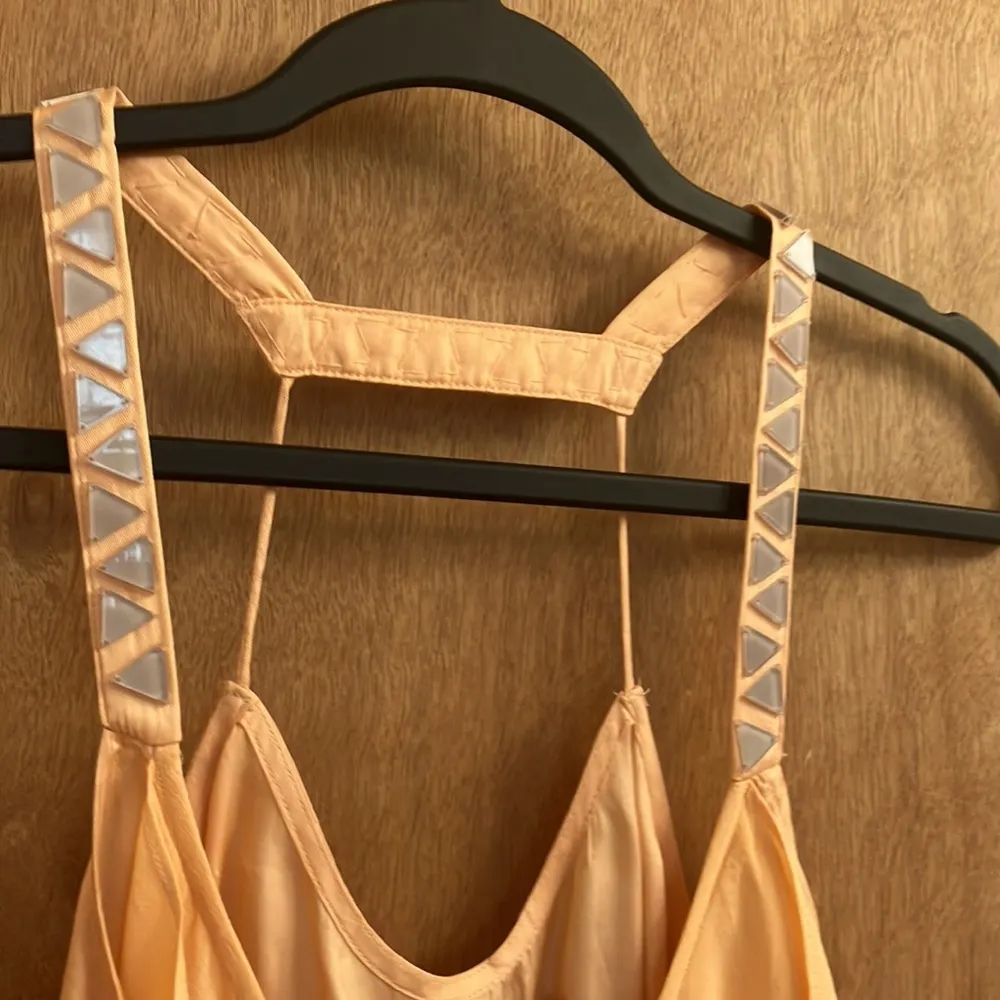 Wish orange spaghetti strap tank style blouse woman’s size small - Image 4