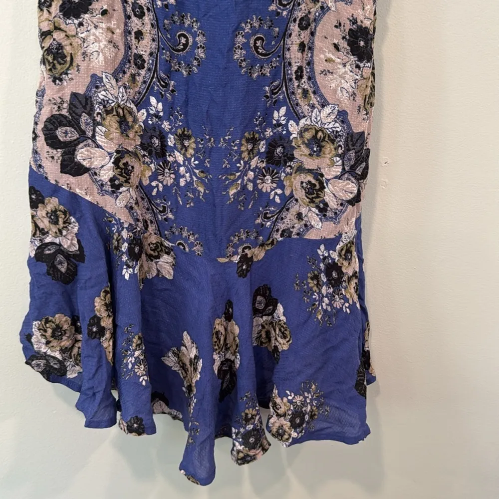 Free People Printed Dobby Dot Flouncy Hem Slip Boho Floral Dress size  XS - Image 4