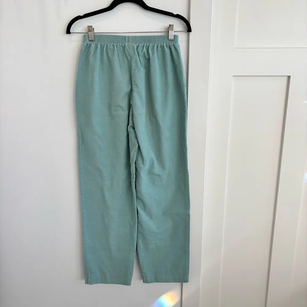 Alfred Dunner Vintage Seafoam Green Women's Corduroy Pants Made in USA Size 8 - Image 6