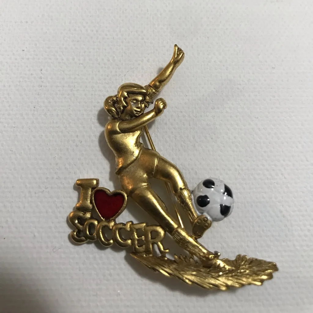 Signed Danecraft I Love Soccer Gold Tone Enamel Soccer Ball Brooch - Image 3