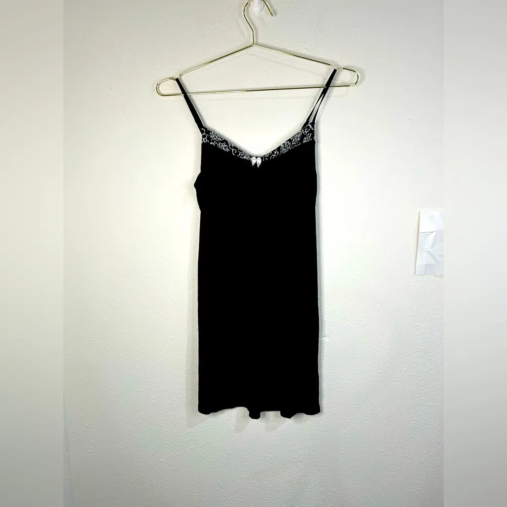 Modern Luxury Carole Hochman Black Floral Sleepwear Set Small Robe & Chemise - Image 12