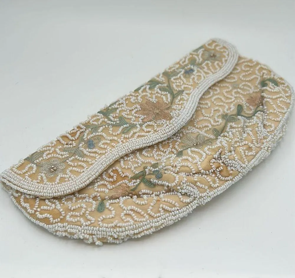 Vintage Walborg beaded clutch purse - Image 10