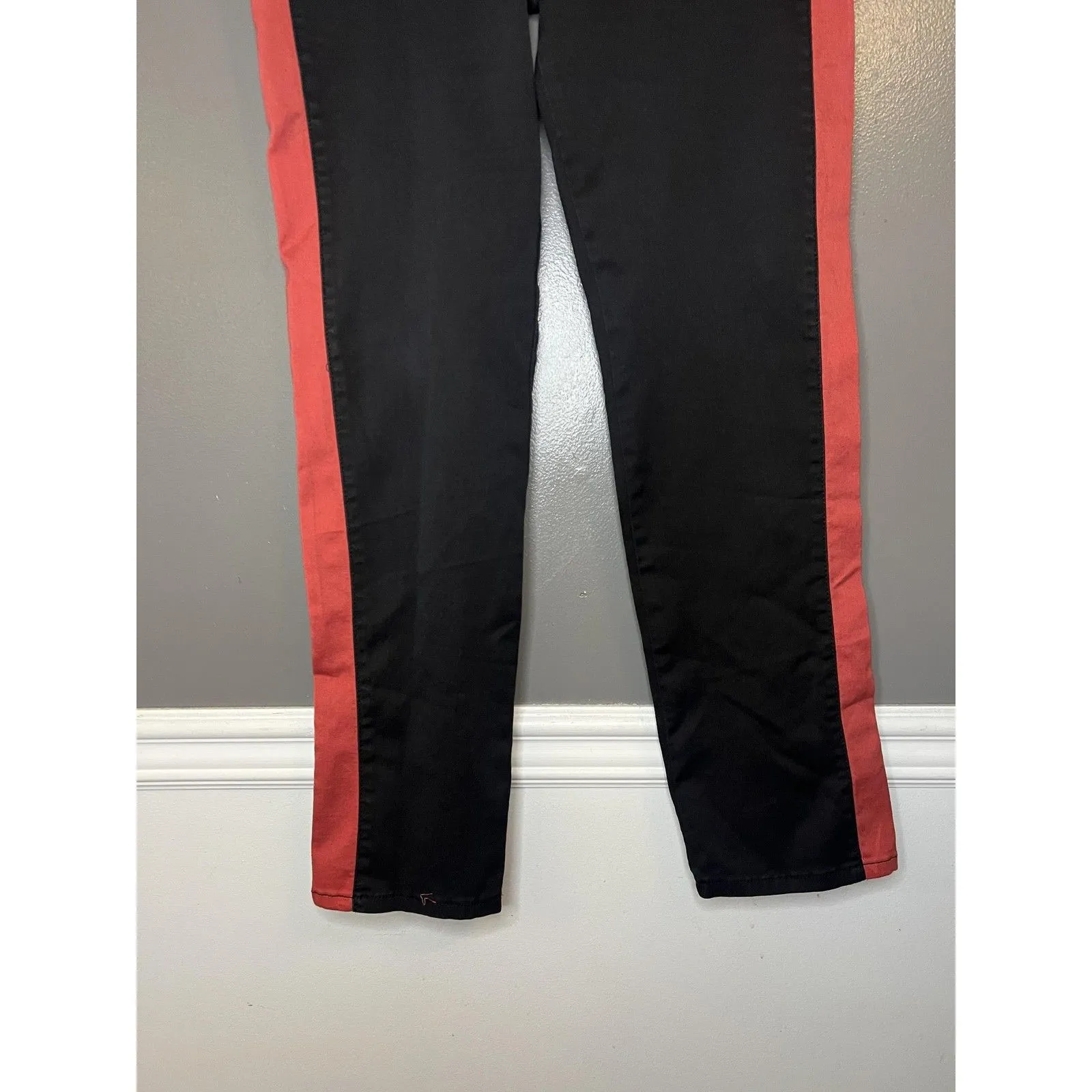 Puzzle Jeans Womens 13 Black Red Racing Stripe Stretch Skinny Jeans 5 - Image 3