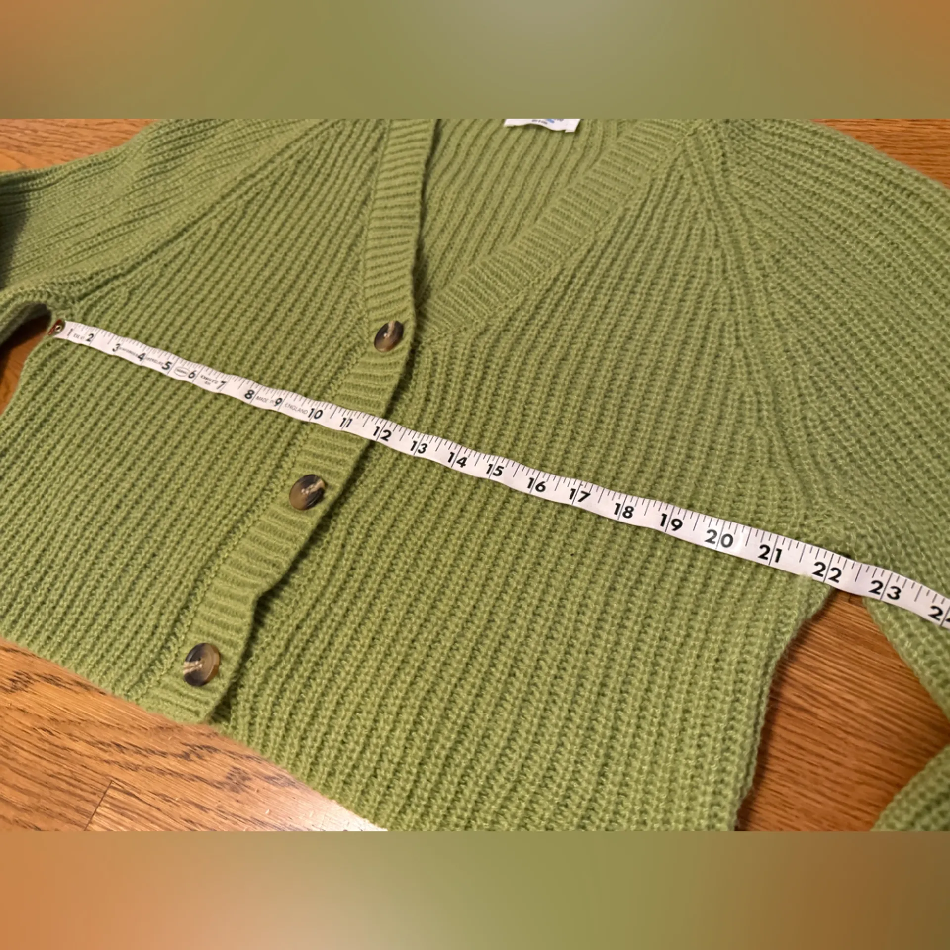 Double Zero Green chunky Cardigan Sweater size M - Image 6