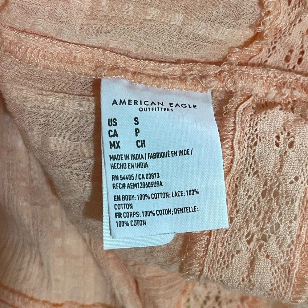 Women’s  Outfitters peach colored textured long sleeve v-neck top - Image 4