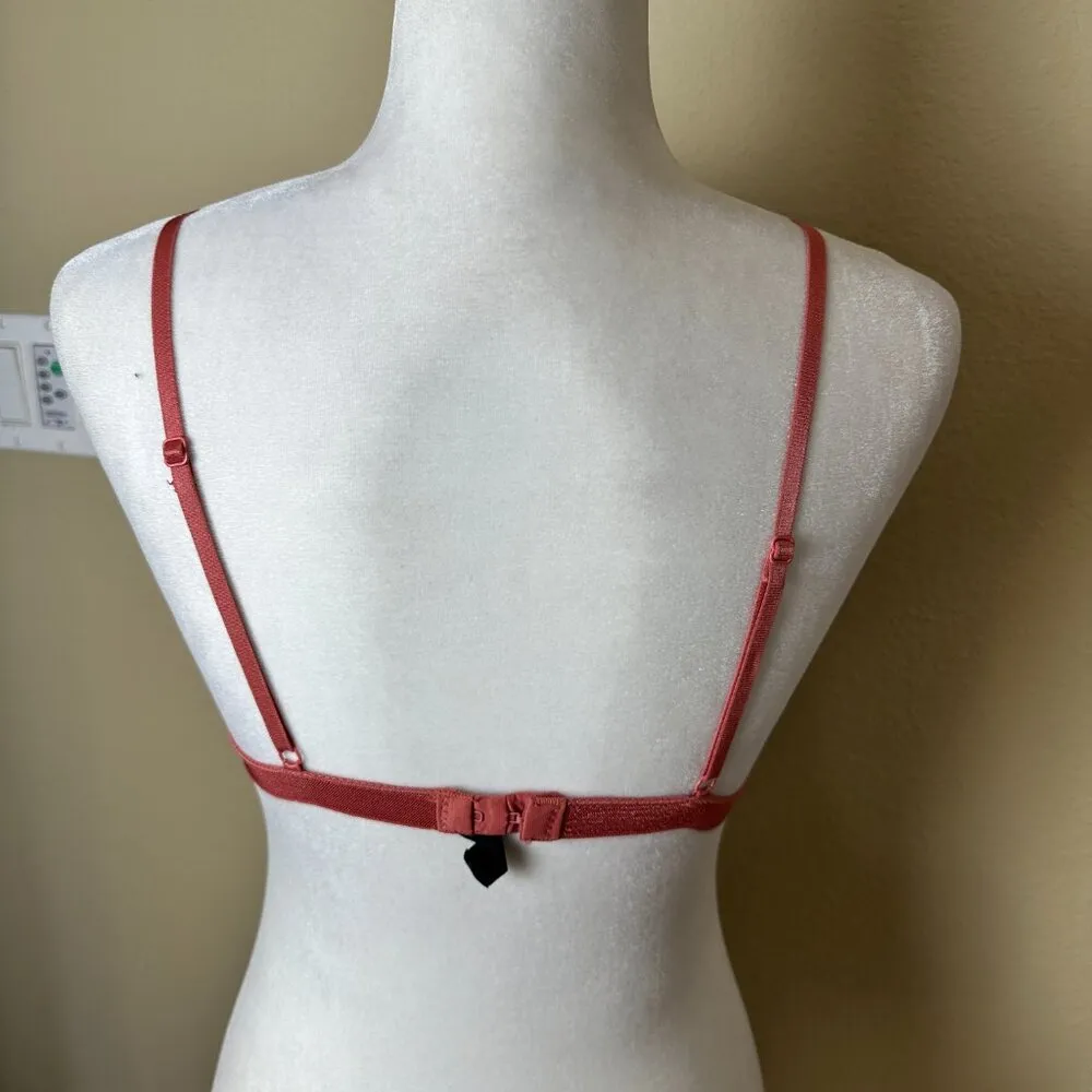 Out From Under for URBAN OUTFITTERS Sparkly Metallic Bra Top Size Small - Image 6