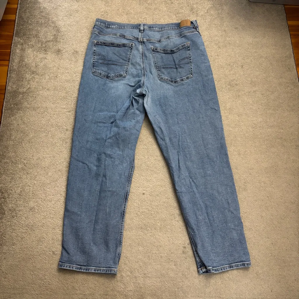 American Eagle 90’s Straight Medium Wash Denim Jeans - Image 2
